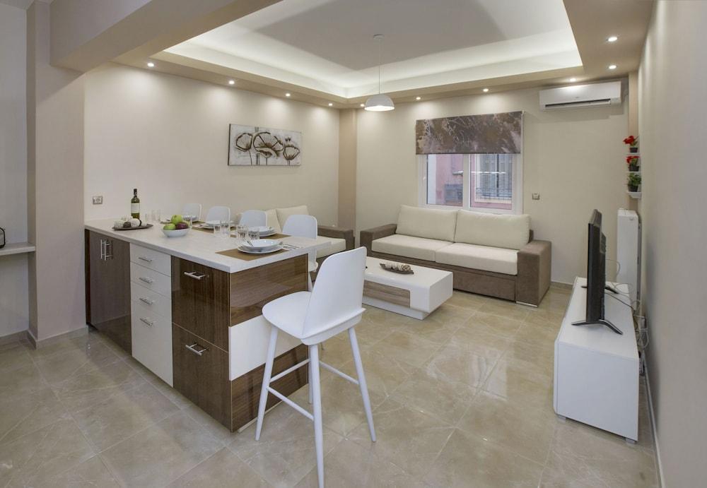 Spacious & Convenient Place Near Acropolis Museum By Ghh Афины Экстерьер фото